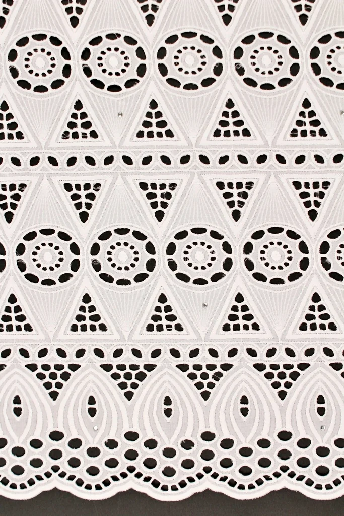 Dry lace