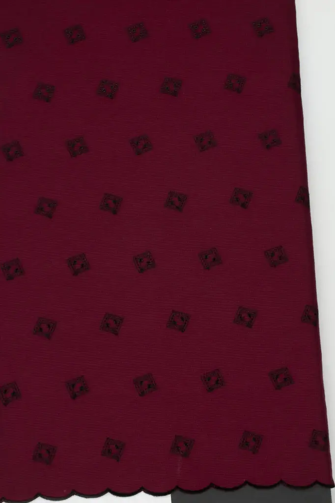 Pique embroidery 