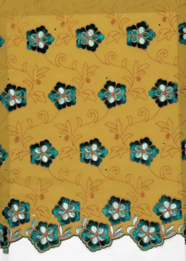 Embroidered with strass 