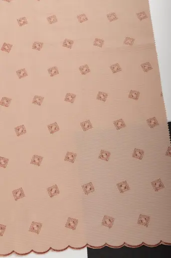 Pique embroidery 