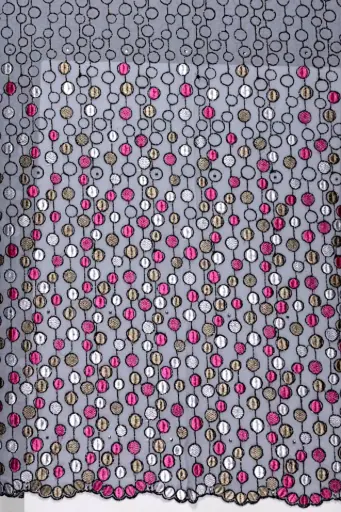 Embroidered Border with Strass